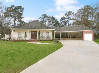 46425 Country Ln, Hammond, LA 70401