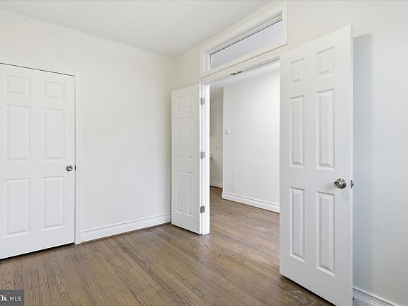 3rd image of 221 20th St NE APT 4