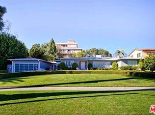225 Georgina Ave, Santa Monica, CA 90402