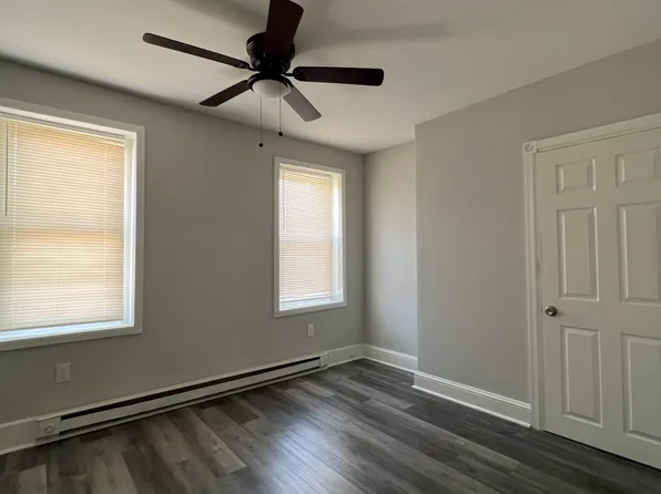 (undisclosed Address), Philadelphia, PA 19124