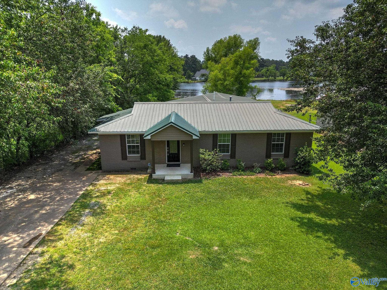 306 Willow Lake Cir, Guntersville, AL 35976 Zillow