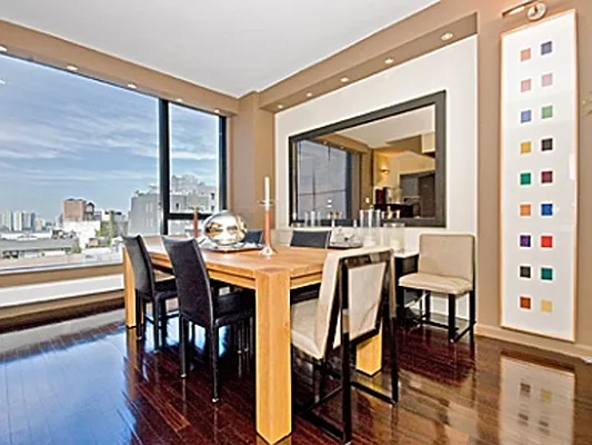 Sold by Sotheby's International Realty | media 28