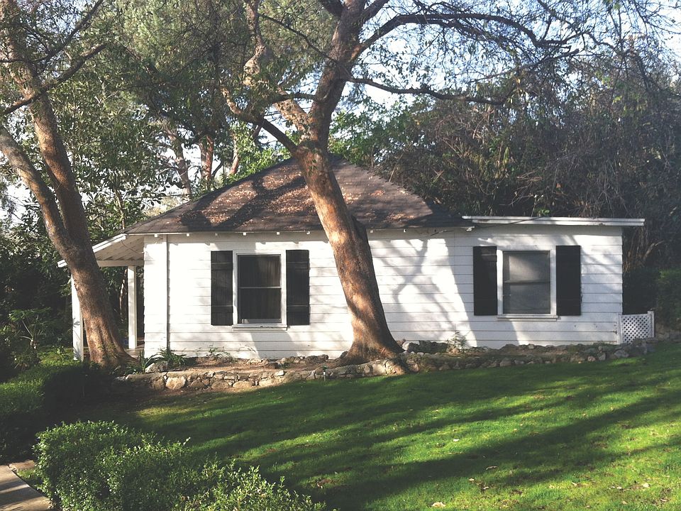 1st image of 2201 Santa Anita Ave #B