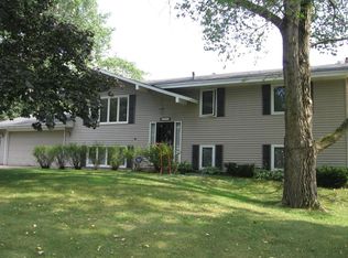 1282 Vildmark Dr, Eagan, MN 55123