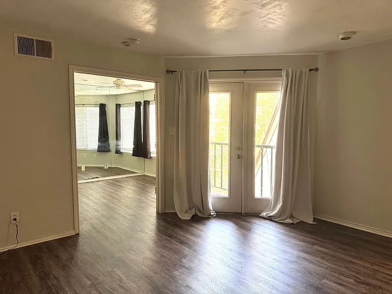 2311 Balsam Dr #H303 — Photo 3