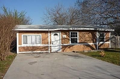 1st image of 2802 Birch Park Dr