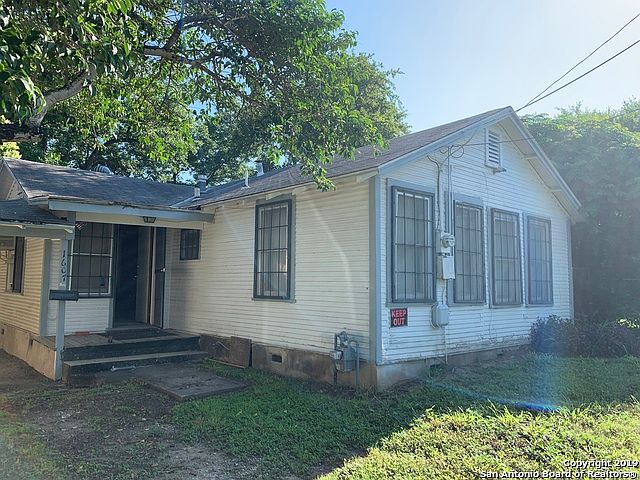 1st image of 1607 Lennon Ave