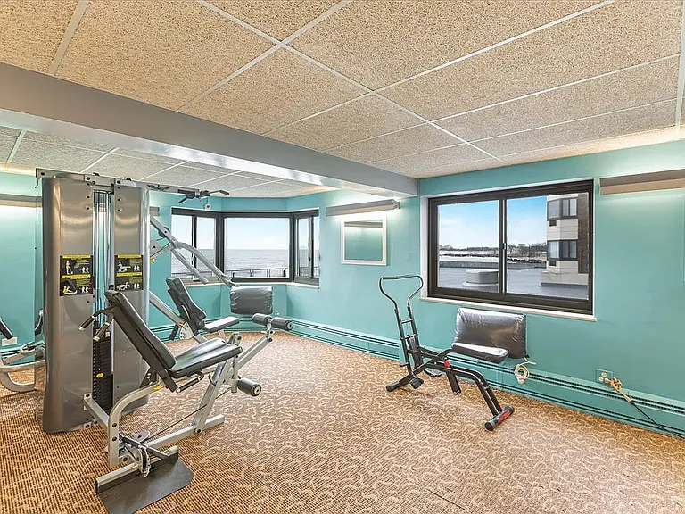 7337 S South Shore Dr #902 — Photo 30