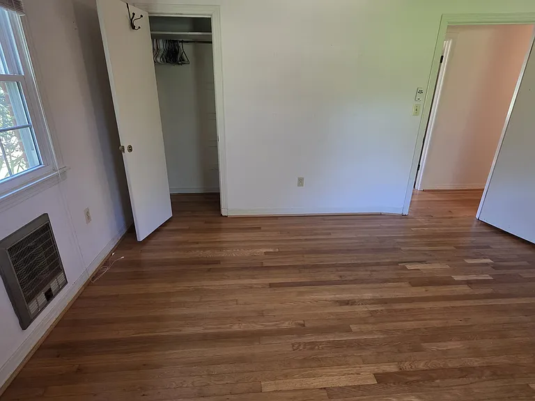 5004 Holmes Ave NW — Photo 16