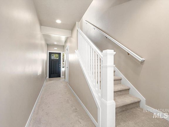 3rd image of 1315 W West Santiago Street Block #3-lot 22