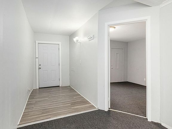 5th image of 344-346 Diamond Ave SE