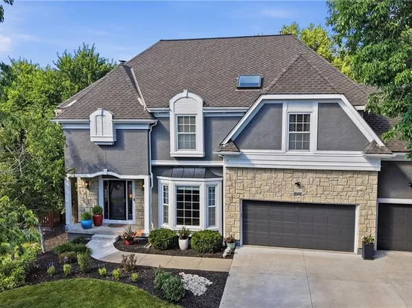 9004 W 148th St, Overland Park, KS 66221