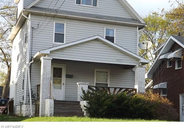 1st image of 161 E Brookside Ave
