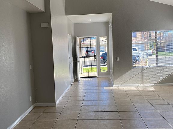 5th image of 30083 Westlake Dr