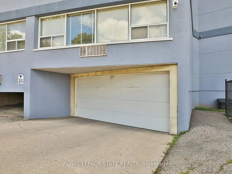 400 York Blvd #208 — Photo 21