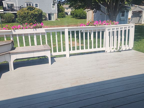 4th image of 45 Watson Dr