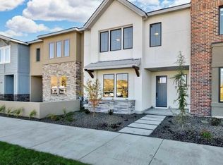3208 S Barnside Way, Boise, ID 83716