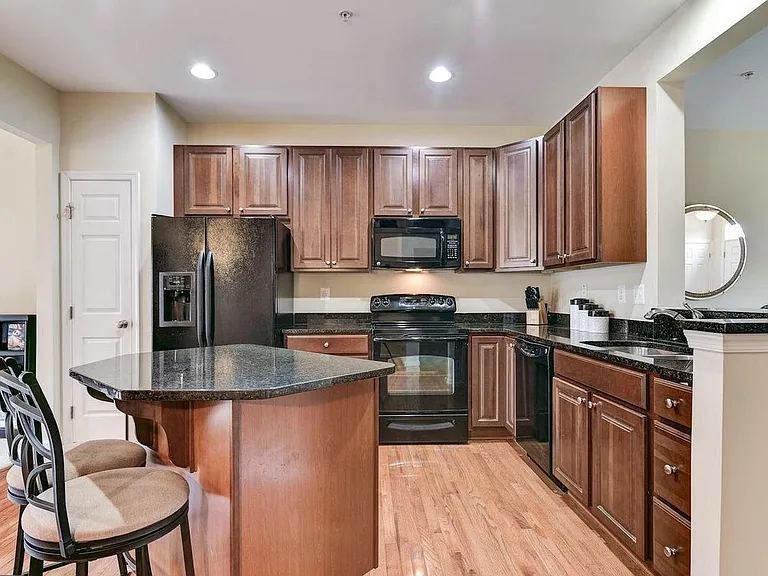 23507 Forest Haven Way — Photo 6