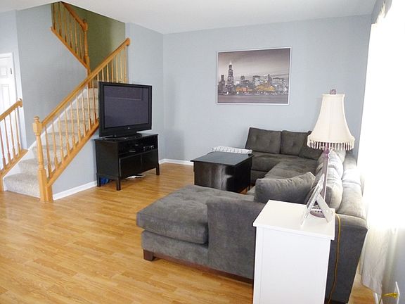 4th image of 2420 Hanbury Ln