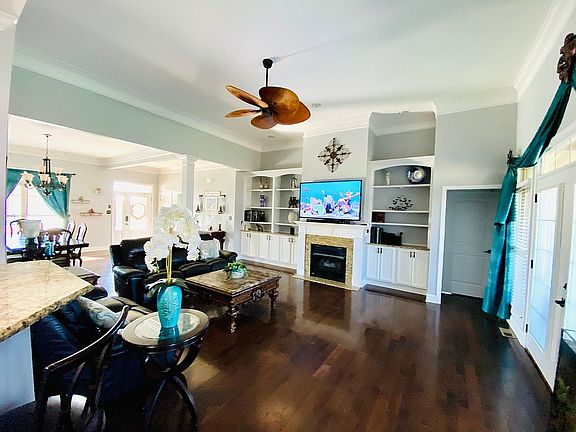 4th image of 11625 Shirecliffe Ln