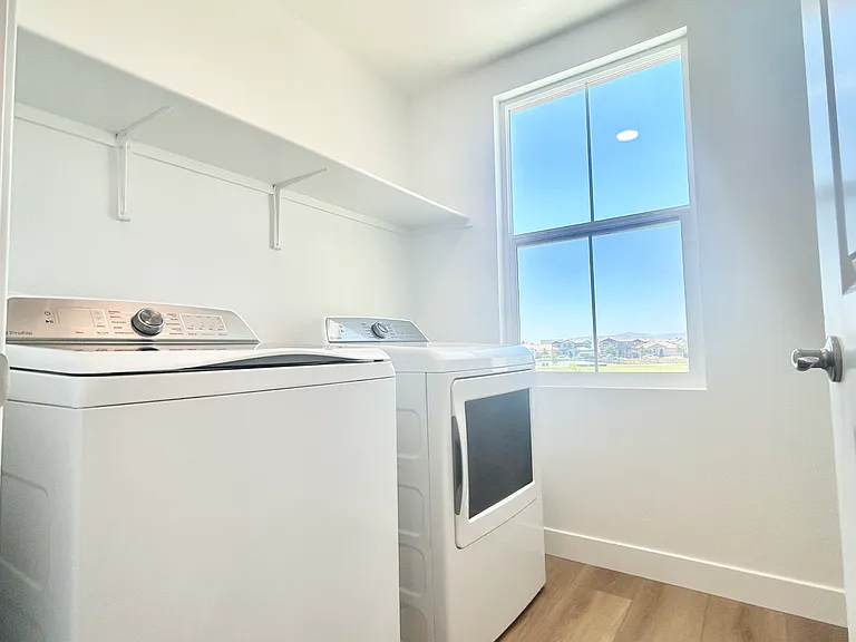 367 Glass Beach Dr — Photo 18