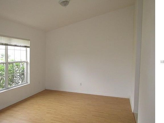 5th image of 1906 Escambia Ln