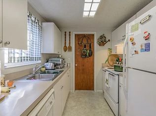 3036 W Leroy St, Tampa, FL 33607