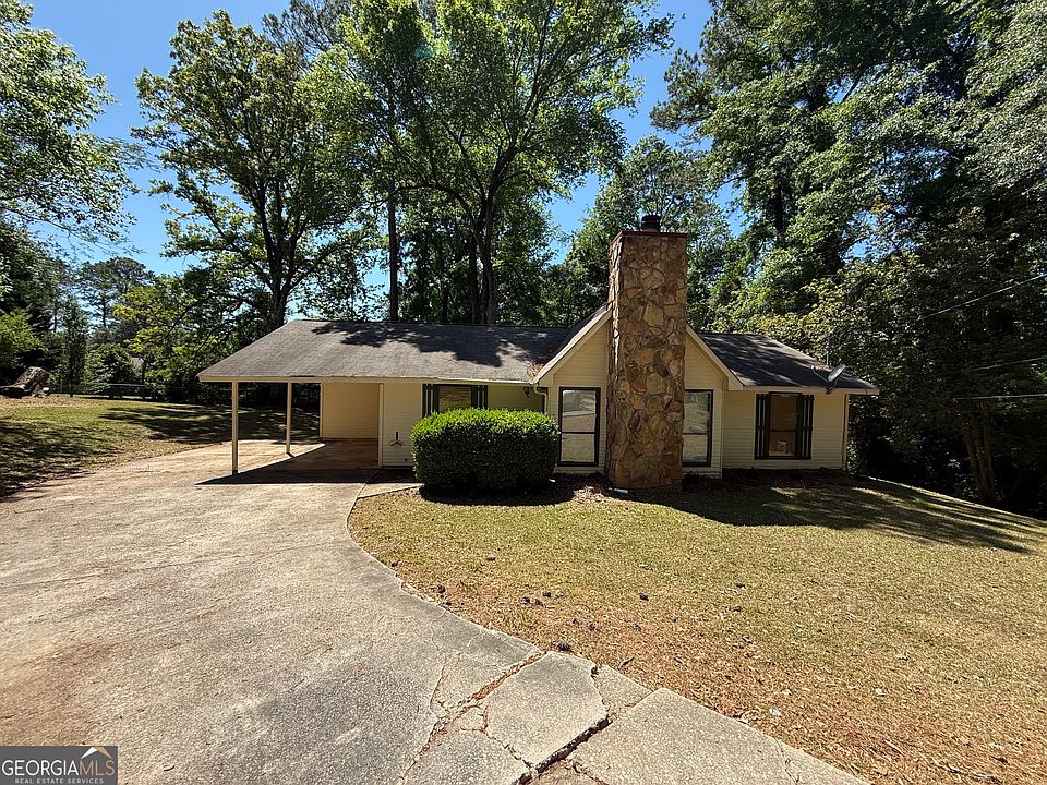 1st image of 115 Daniel Ct