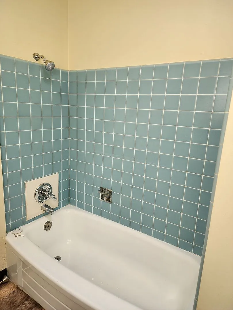 Fairmount Apartments — Photo 3