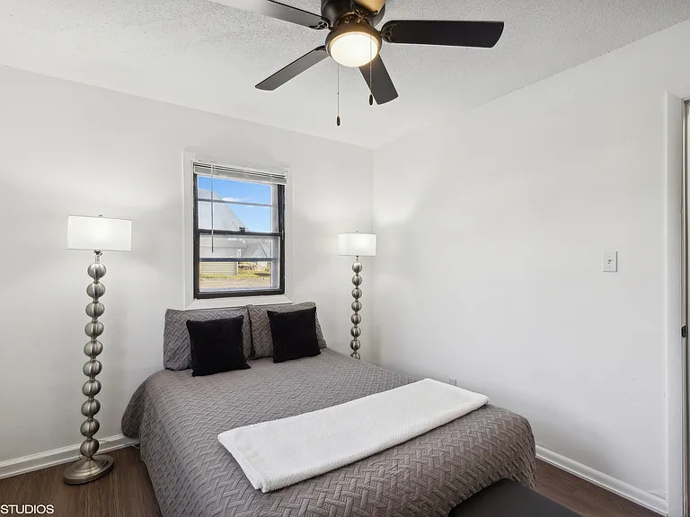 Twin Oaks Residences LLC — Photo 12