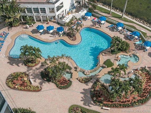 5th image of 19101 Mystic Pointe Dr APT 2604