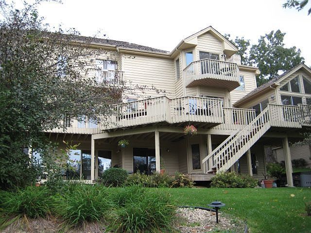 11181 Bluestem Rear View