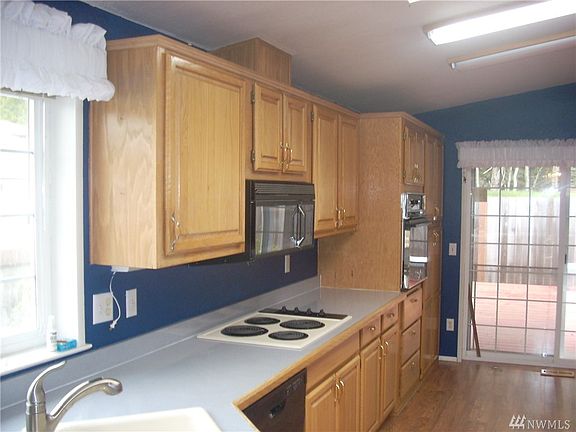2nd image of 4015 147th Street Ct NW