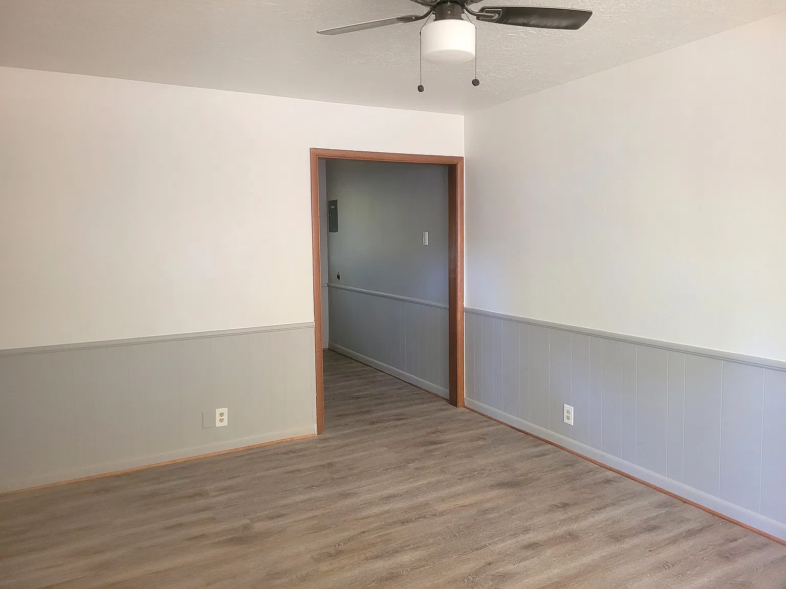 2 bed, 796 sqft, $990 — Photo 2