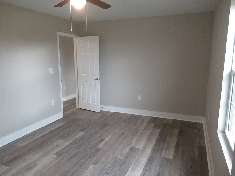 445 Northbrook Iii School Rd — Photo 9