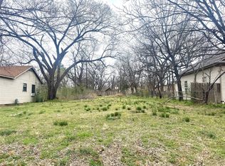 217 W Acheson St, Denison, TX 75020