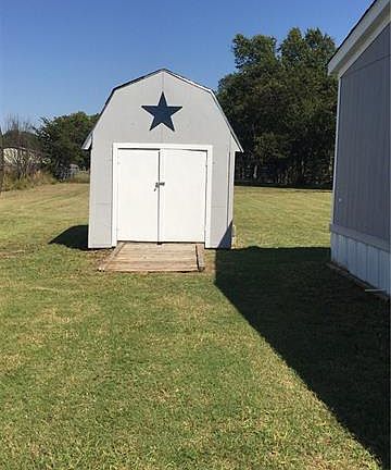 2nd image of 3308 Eastern Valley Dr