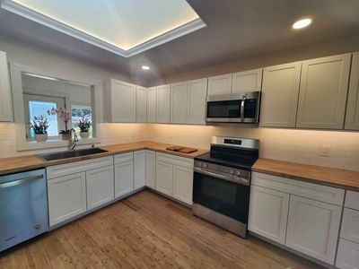 24 Malvern Ln, Stony Brook, NY, 11790