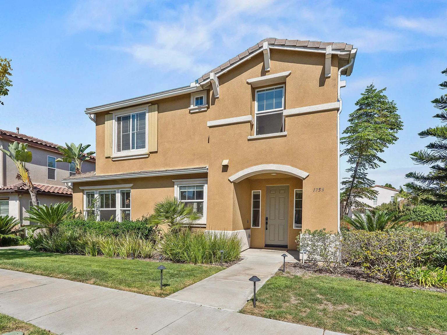 4 bed, 1775 sqft, $5,000 — Photo 3