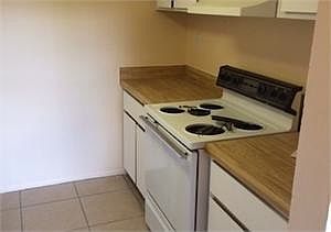 2nd image of 1428 W Holden Ave APT C