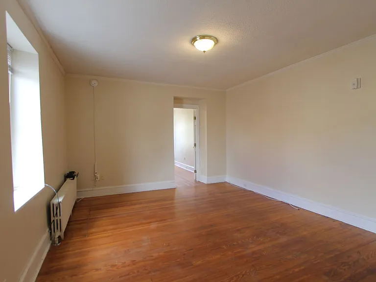 8418-8424 Germantown Ave — Photo 7