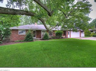 2930 Columbia Rd, Westlake, OH 44145