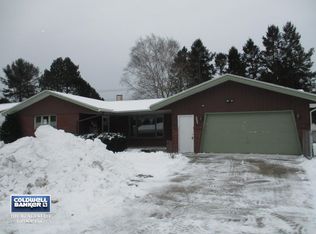 2335 41st St, Two Rivers, WI 54241