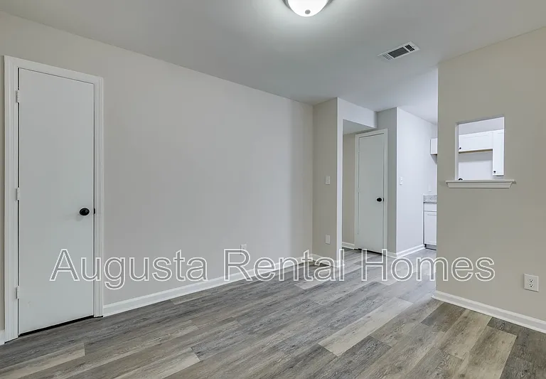 37 Conifer Ct — Photo 11