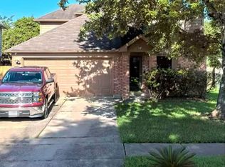 12002 Meadow Place Dr, Houston, TX 77071