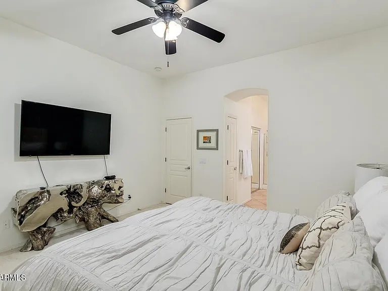 2037 W Periwinkle Way — Photo 20
