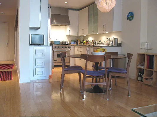 Rented by Sotheby's International Realty | media 11