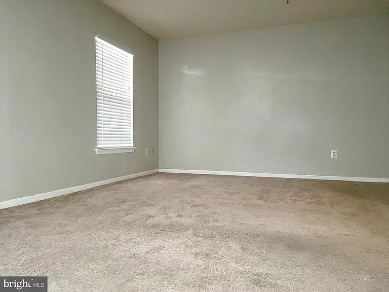 2507 Assabet Ct — Photo 22