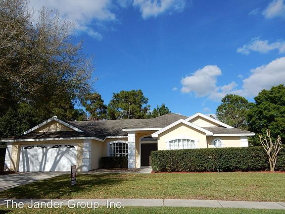 2nd image of 2648 Fallbrook Dr