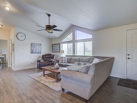 3rd image of 11636 Homestead Ln